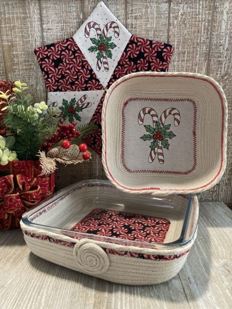 Holiday Square Clothesline Tray Virtual Class