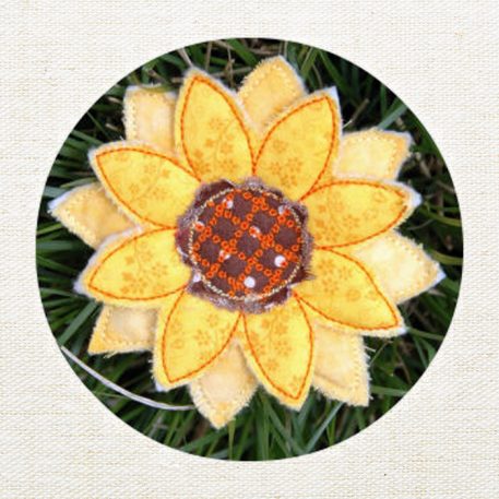 Frayed & Layered Flowers Set 2 - Image 3