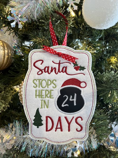 Santa Stops Here Countdown Sign
