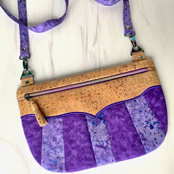 ITH Bag / Pouch. In-the-hoop Zipper Bag From the beach 