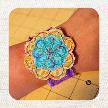 Bracelet with Interchangeable Flowers - Image 3