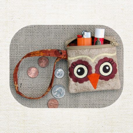 Small Owl Wristlet